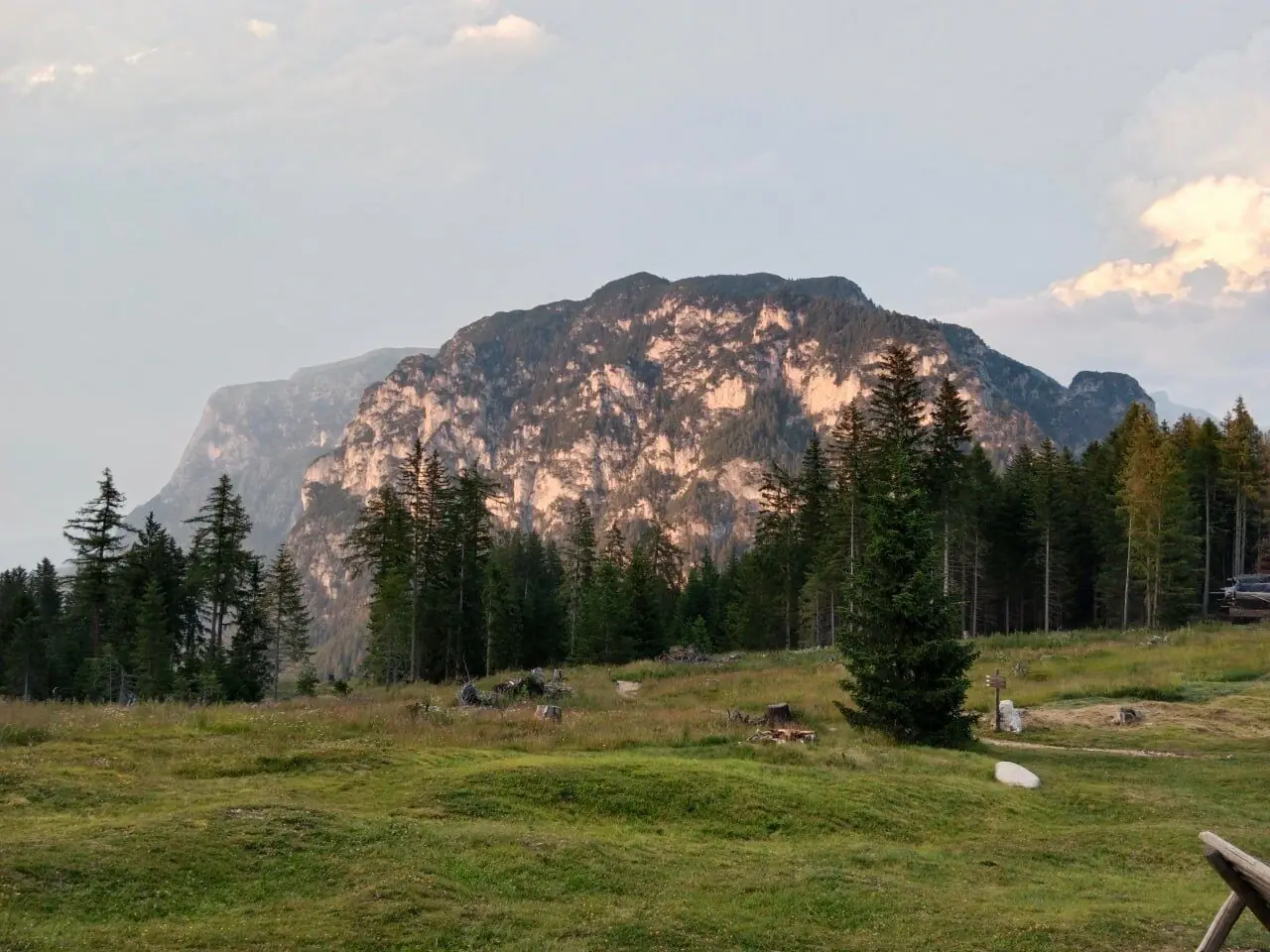 Bergtal als ruhiges Bild zum Erfolgstraining